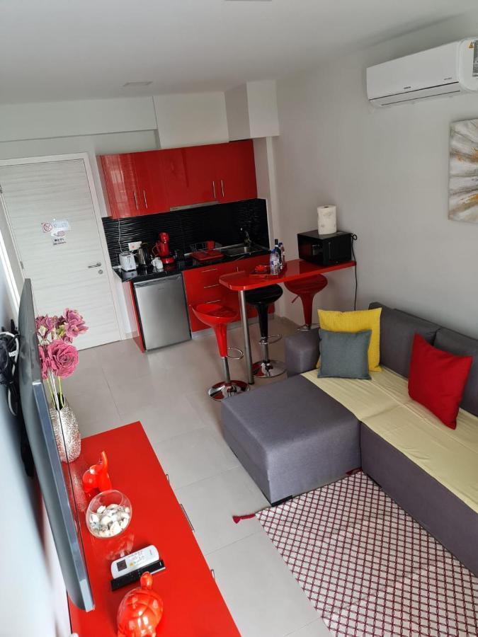 M & M Red Luxury Appartement Paralía Buitenkant foto